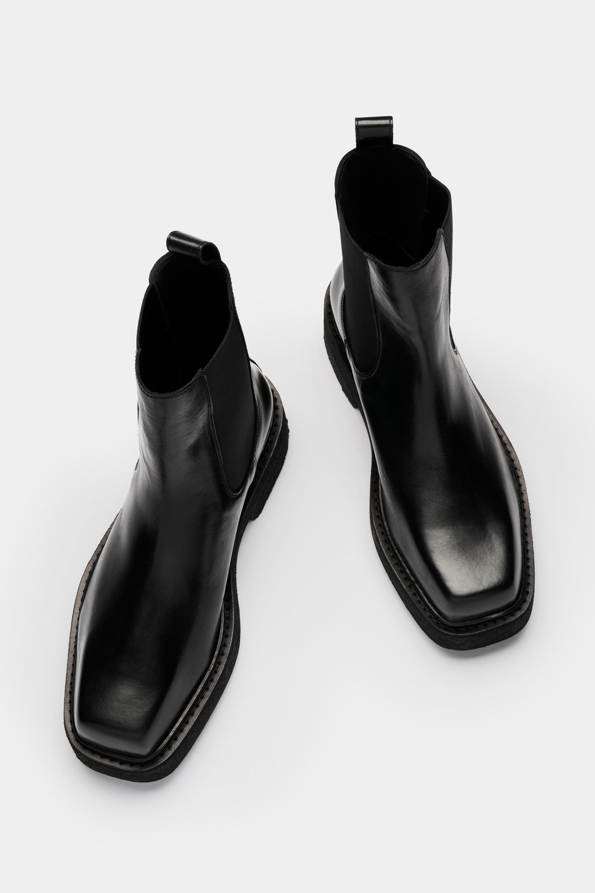 Ortega II Black Leather